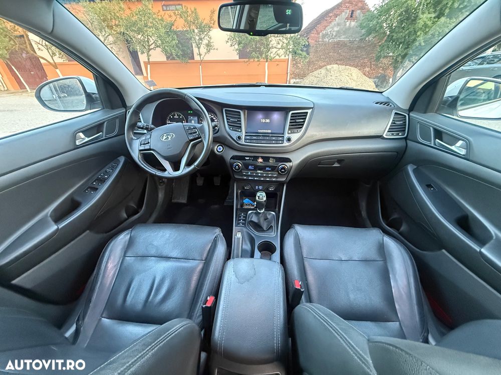 Hyundai Tucson blue 1.7 CRDi 2WD Advantage - 6