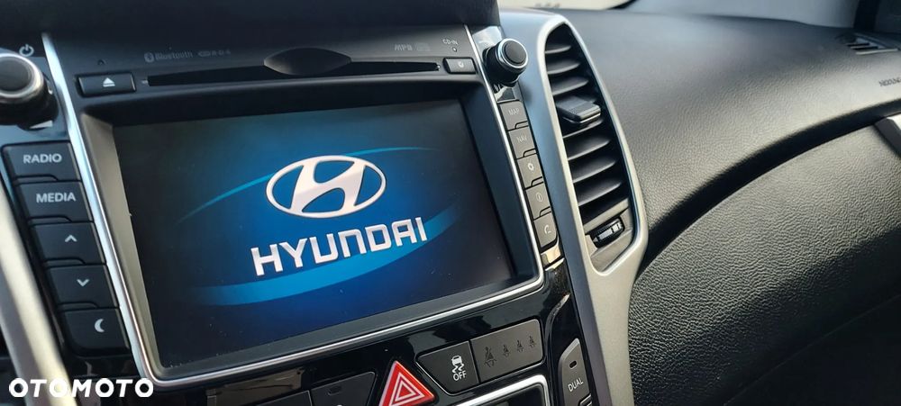 Hyundai i30 1.6 CRDi Premium - 22