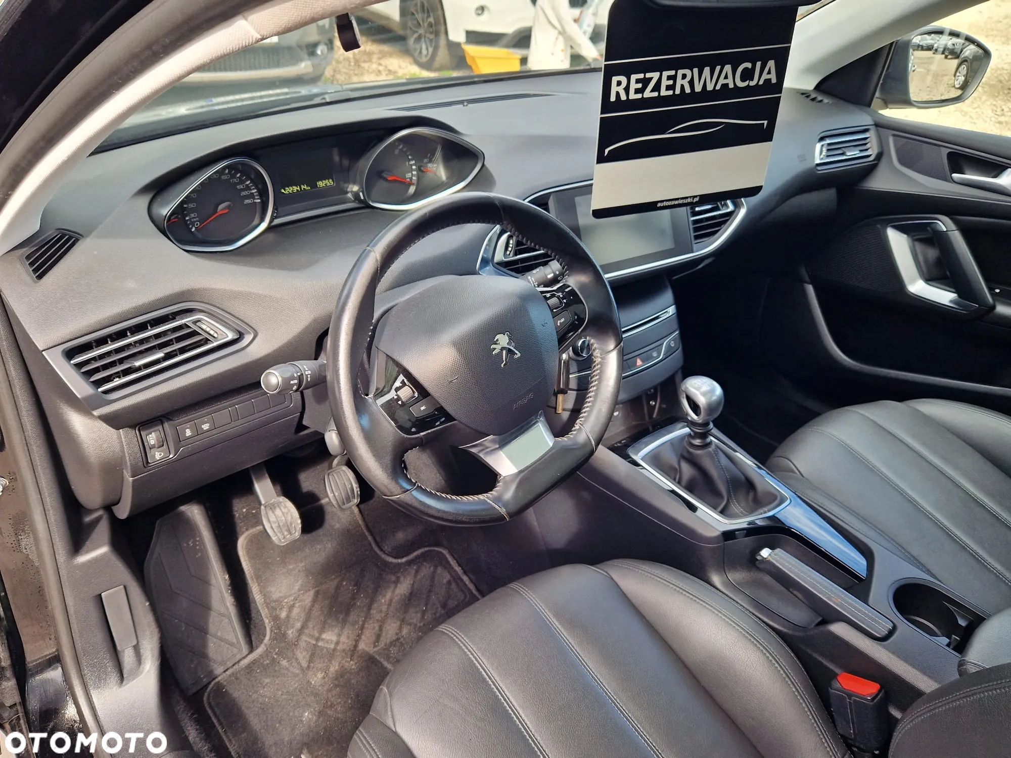 Peugeot 308 1.6 e-HDi Access STT - 33