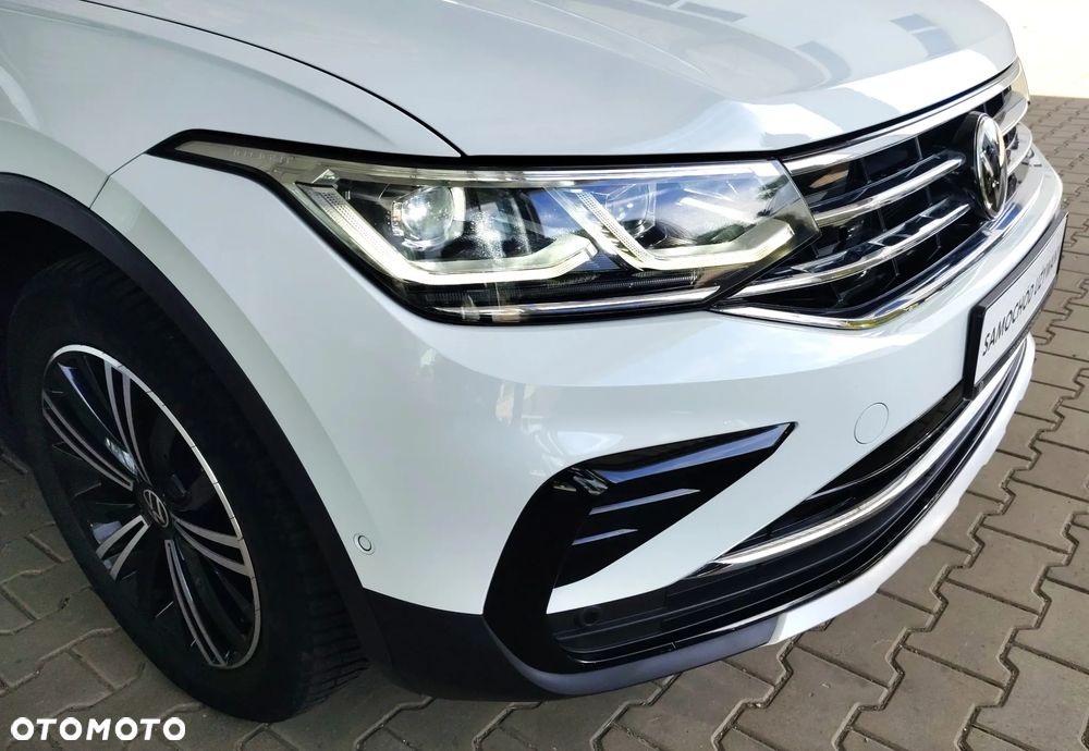 Volkswagen Tiguan 2.0 TDI Elegance DSG - 39