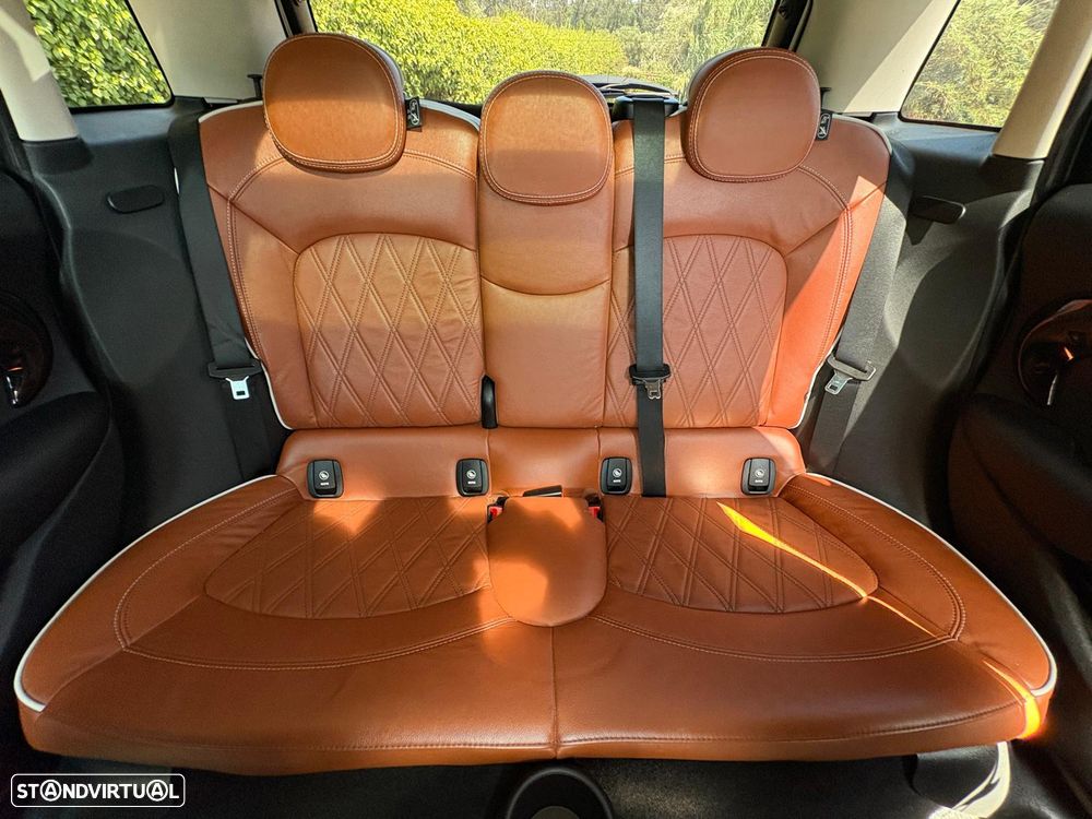 MINI 5 Portas Cooper D Aut. - 27