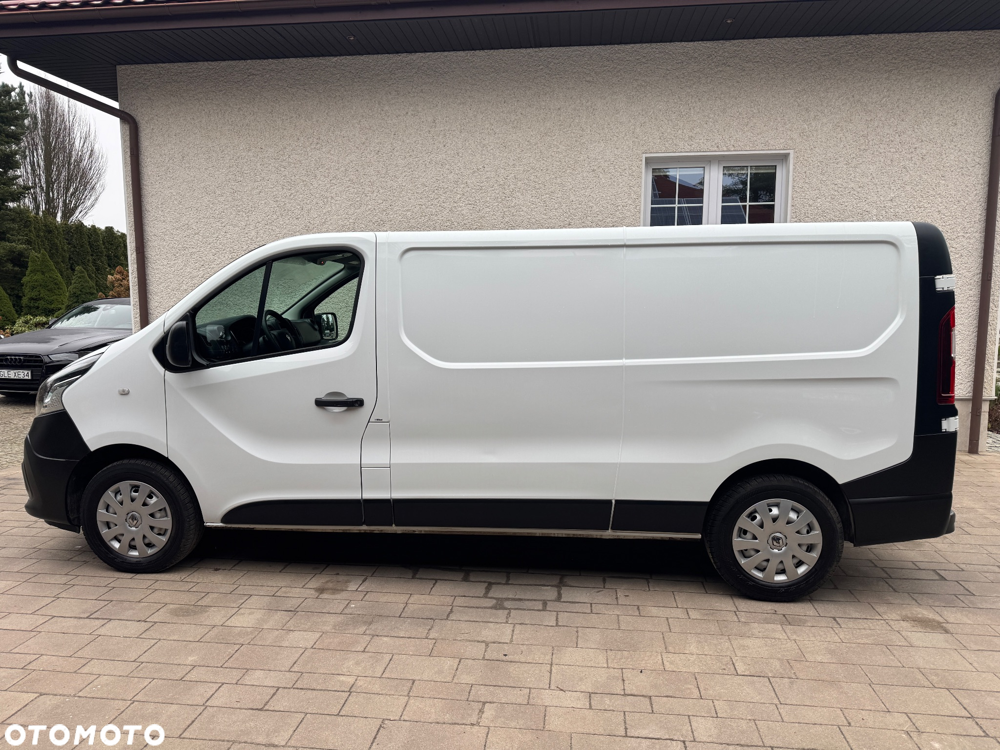Renault Trafic L2H1 - 2