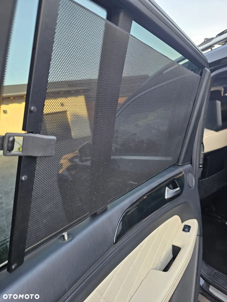Mercedes-Benz GL 350 BlueTec 4-Matic - 17