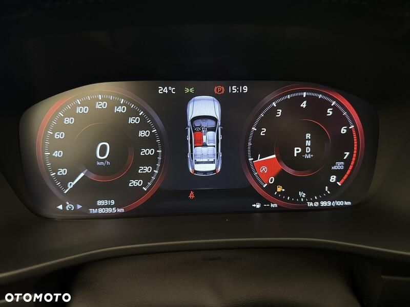 Volvo XC 40 T3 Momentum - 14