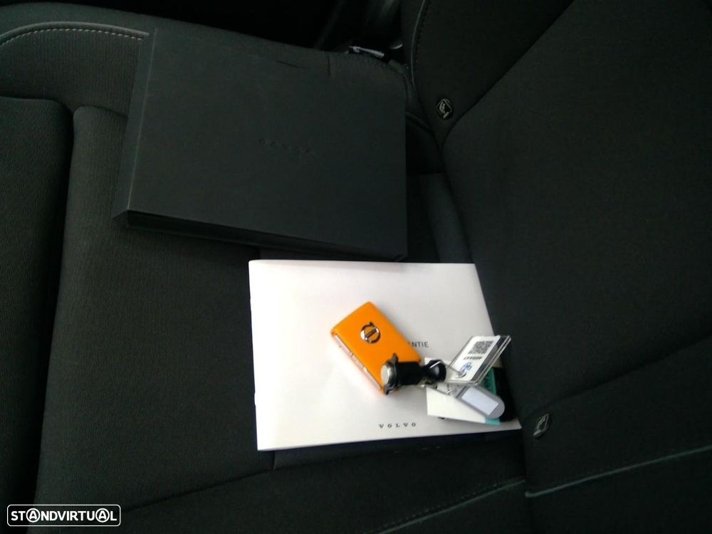 Volvo C40 - 10