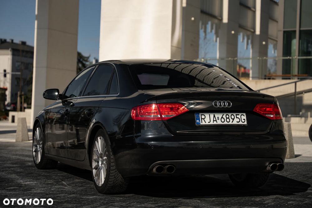 Audi A4 Limousine 2.0 TFSI S line Sportpaket (plus) - 8