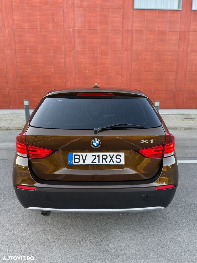 BMW X1 sDrive20d - 8