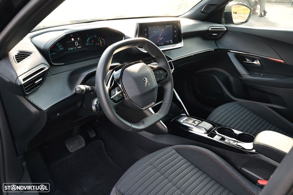 Peugeot e-2008 50 kWh Active Pack - 14