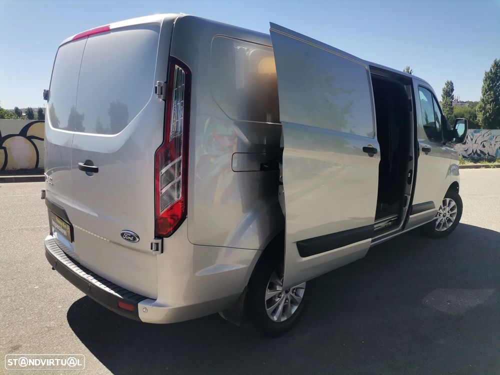 Ford Transit Custom LONGA  L2H1 2.0 TDCI 3L - 19