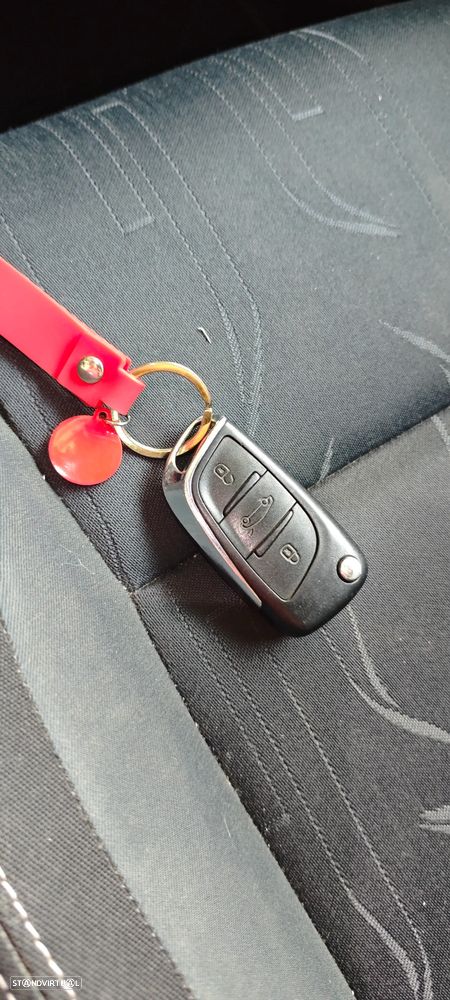 Citroën C4 1.6 HDi Collection - 11