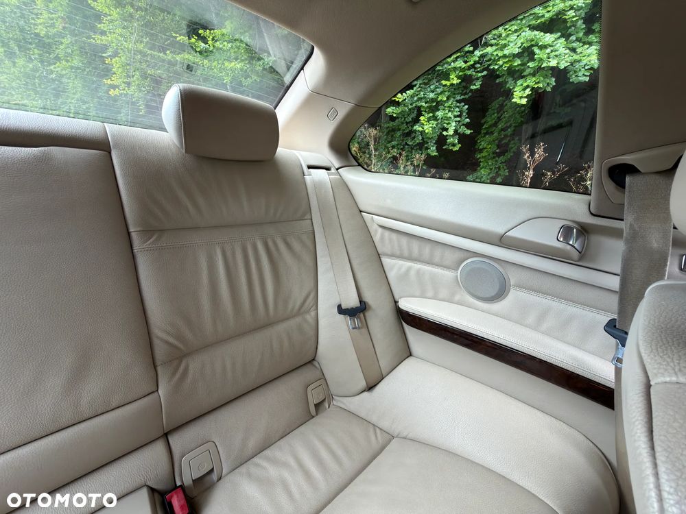 BMW Seria 3 320d DPF - 13