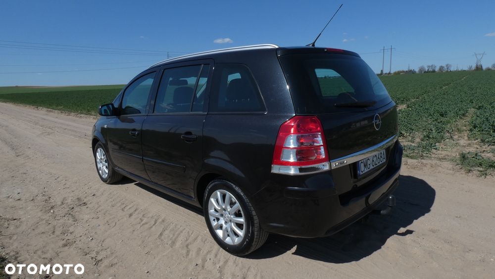 Opel Zafira 1.8 Family - 5