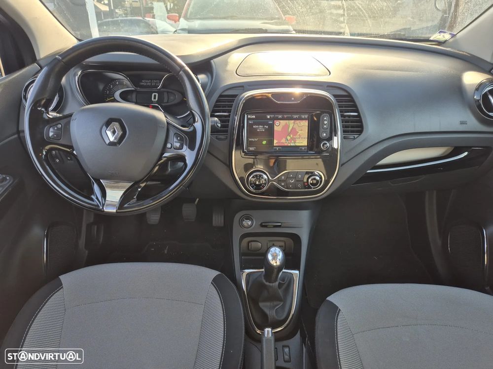 Renault Captur 1.5 dCi Exclusive - 13