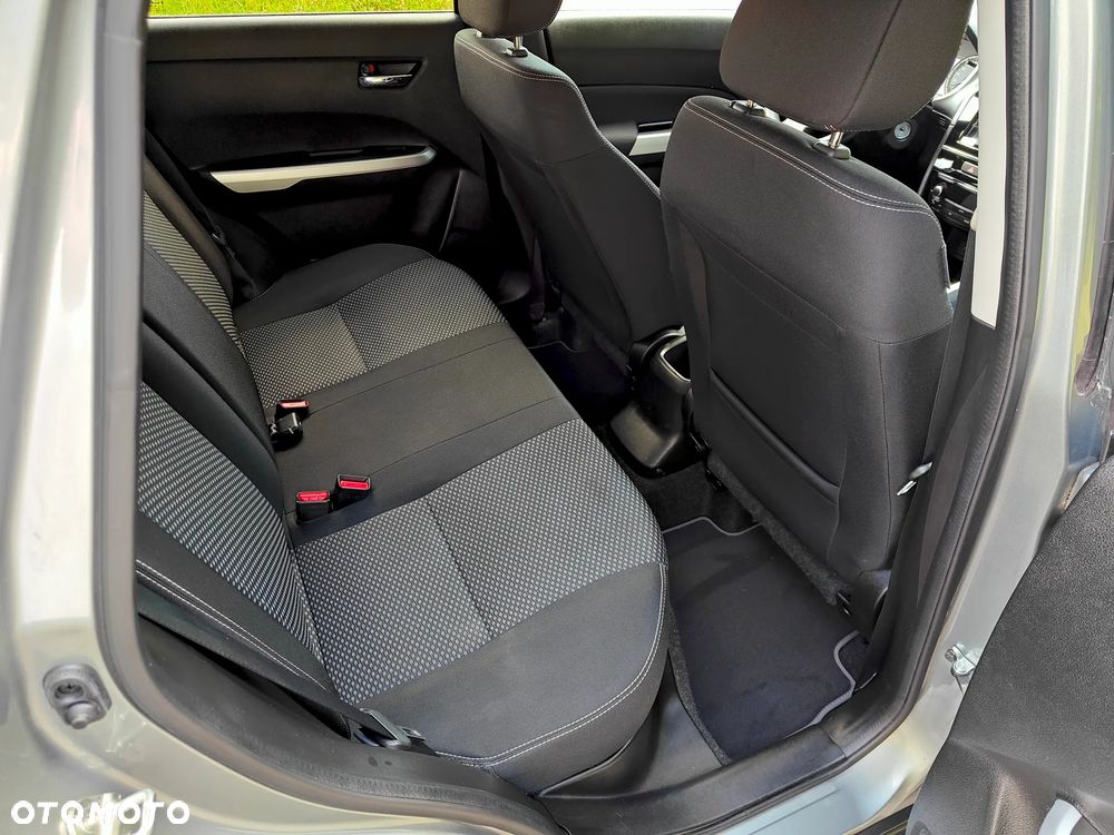 Suzuki Vitara - 23