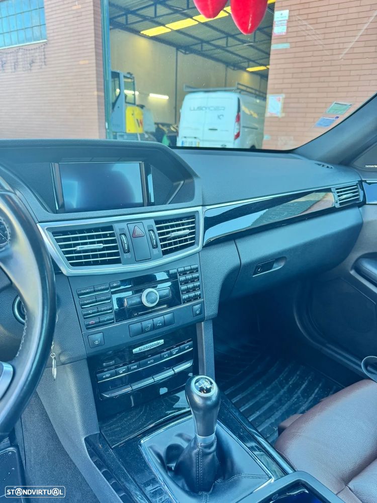 Mercedes-Benz E 250 CDI DPF BlueEFFICIENCY Avantgarde - 3