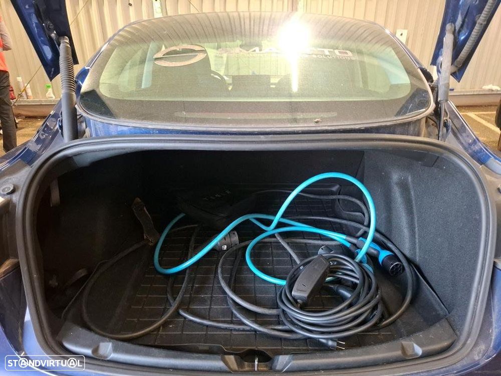 Tesla Model 3 Long Range AWD Dual Motor Performance - 9