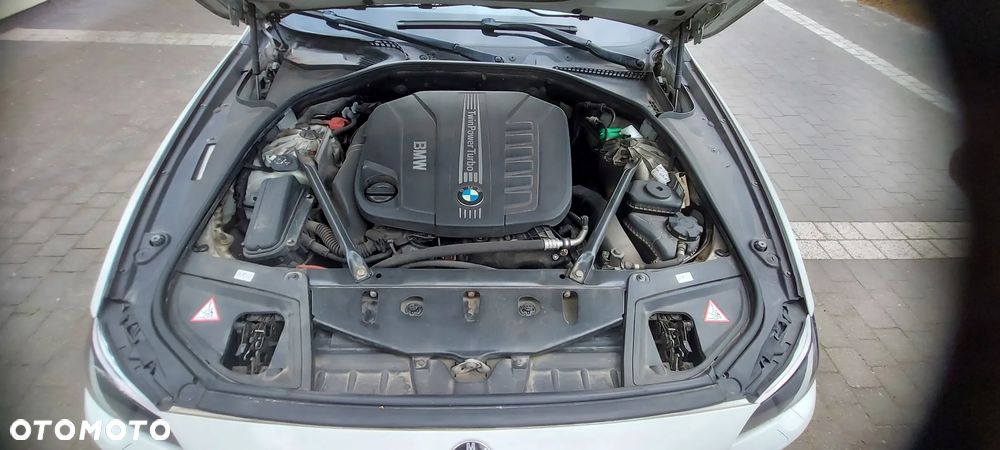BMW Seria 5 535d xDrive - 6