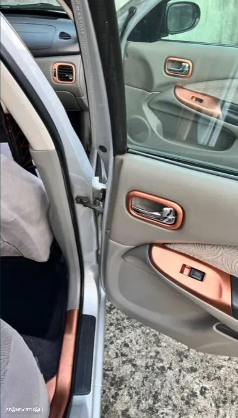 Nissan Almera 1.5 Comfort AC - 4