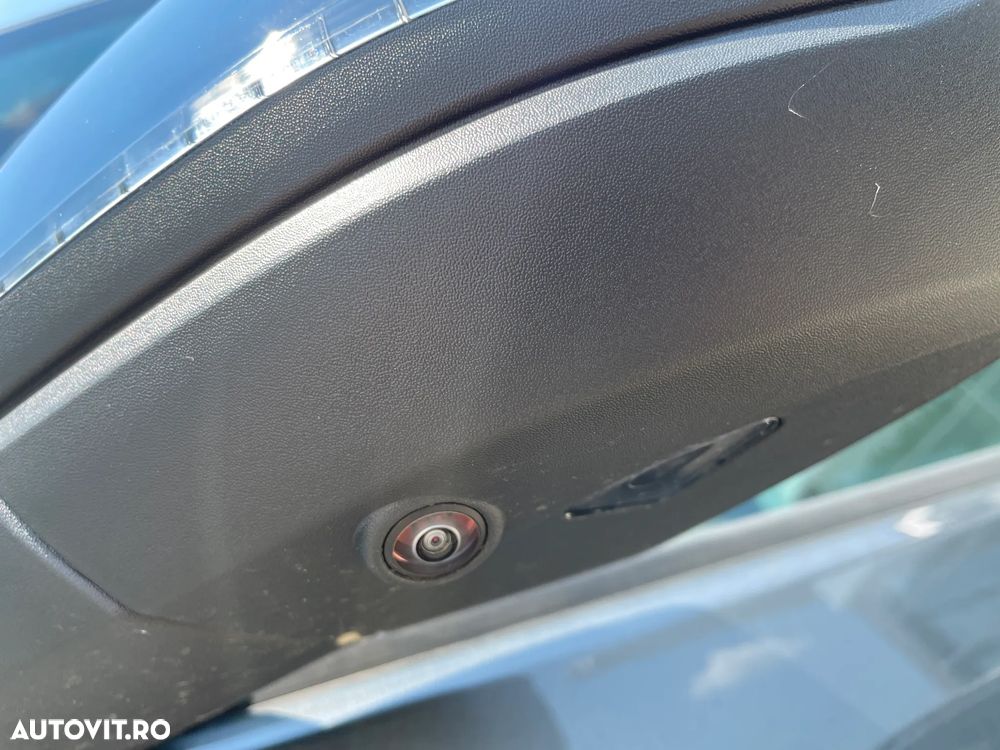 Volkswagen Multivan L 1.5 eHybrid 4M DSG 180KW Style - 23