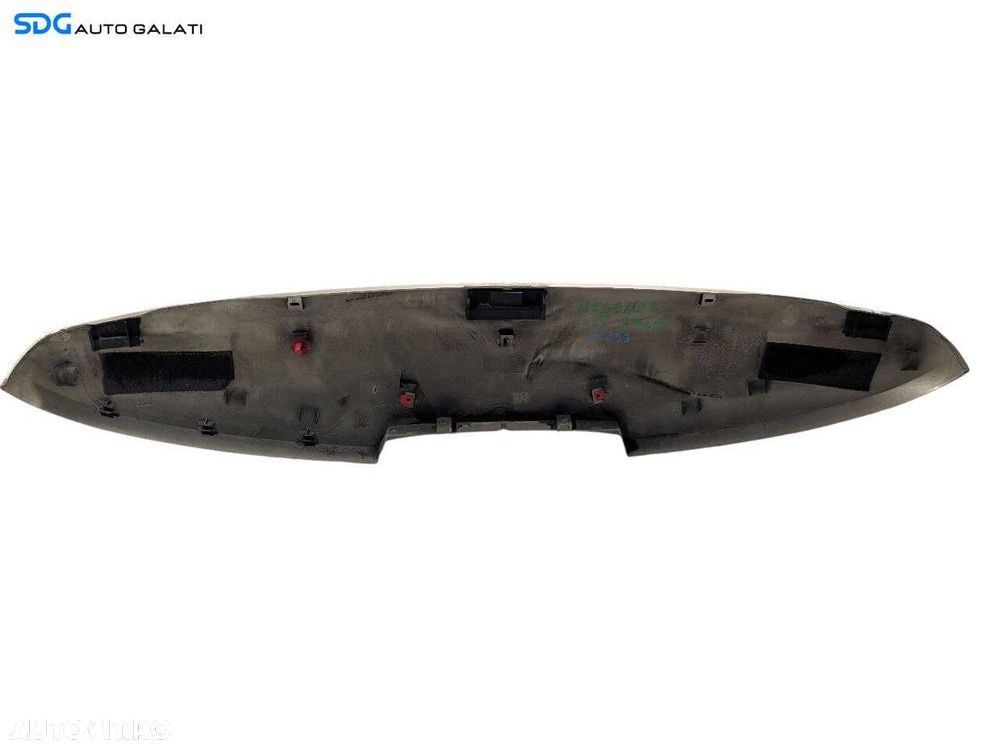 Eleron Spoiler de pe Haion Hayon Portbagaj Renault Megane 2 Break 2002 - 2008 Cod 8200200536 8200227979 (Urechi Prindere Lipsa) [L6893] - 9