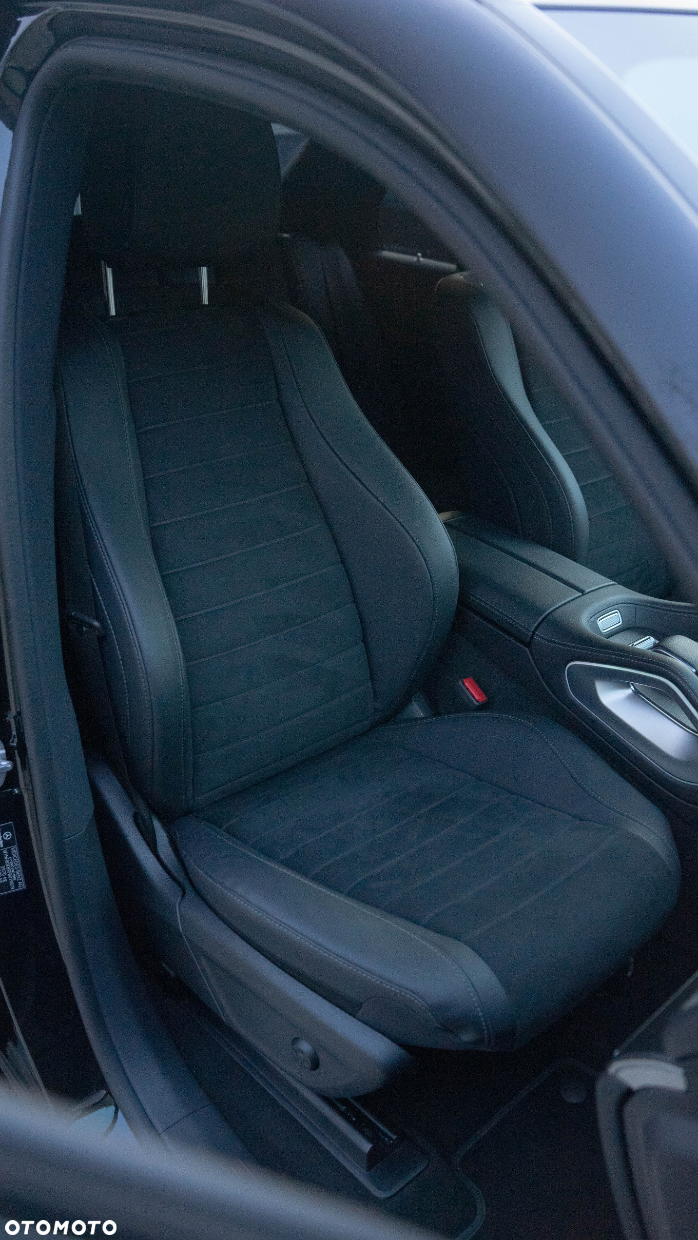 Mercedes-Benz GLE 300 d 4-Matic - 10