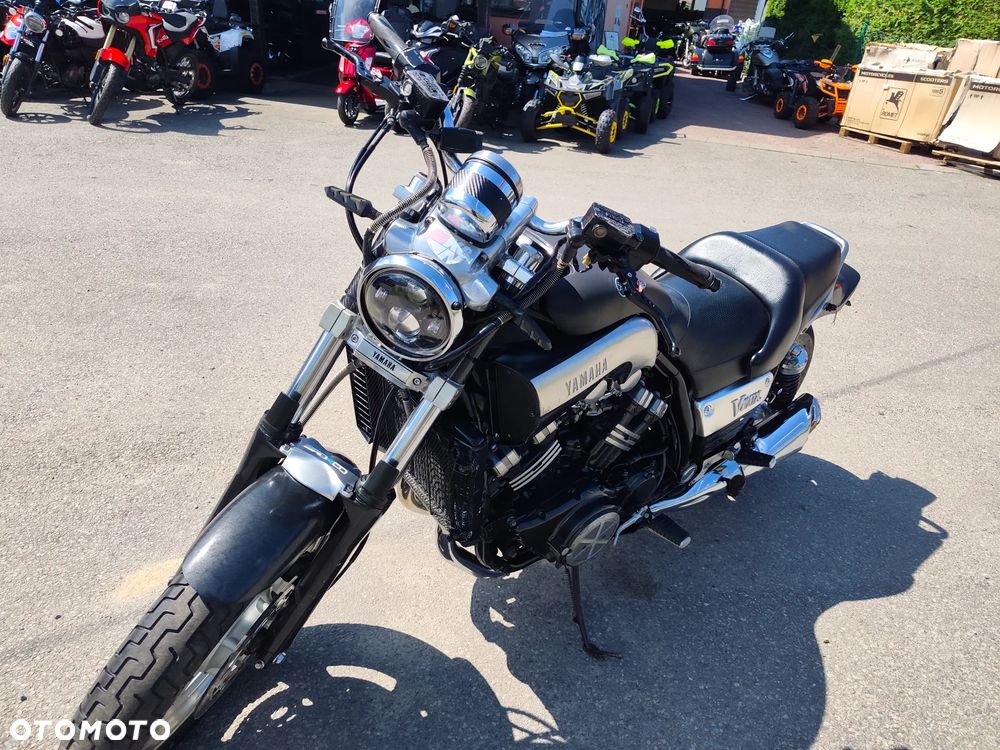Yamaha Venture - 10