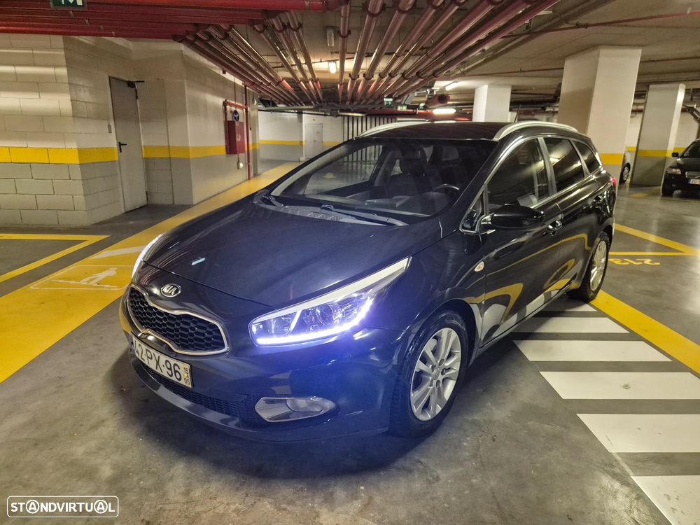 Kia Ceed SW 1.6 CRDi Prime - 1