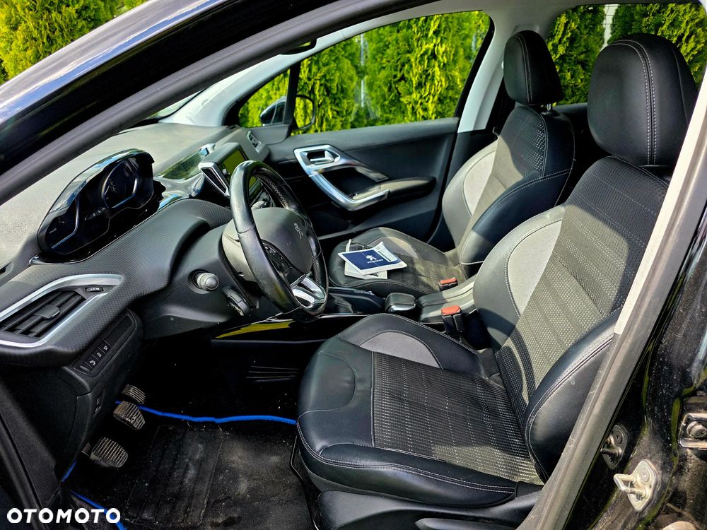 Peugeot 2008 PureTech 110 Stop&Start Allure - 14