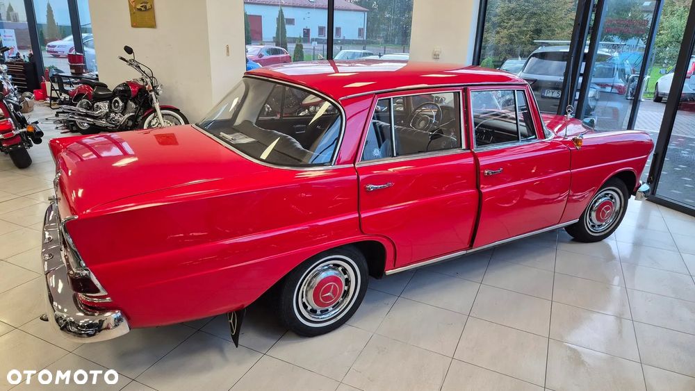 Mercedes-Benz Inny - 28