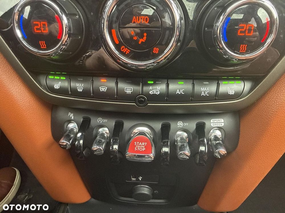 MINI John Cooper Works - 13