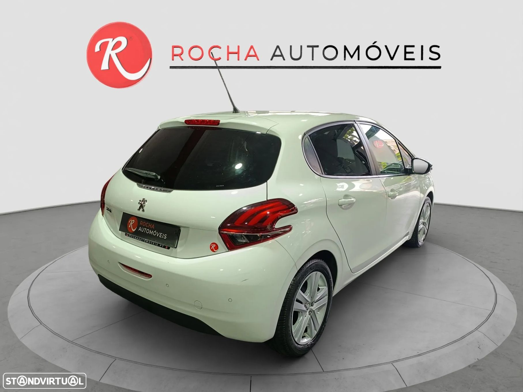 Peugeot 208 1.2 PureTech Active - 4