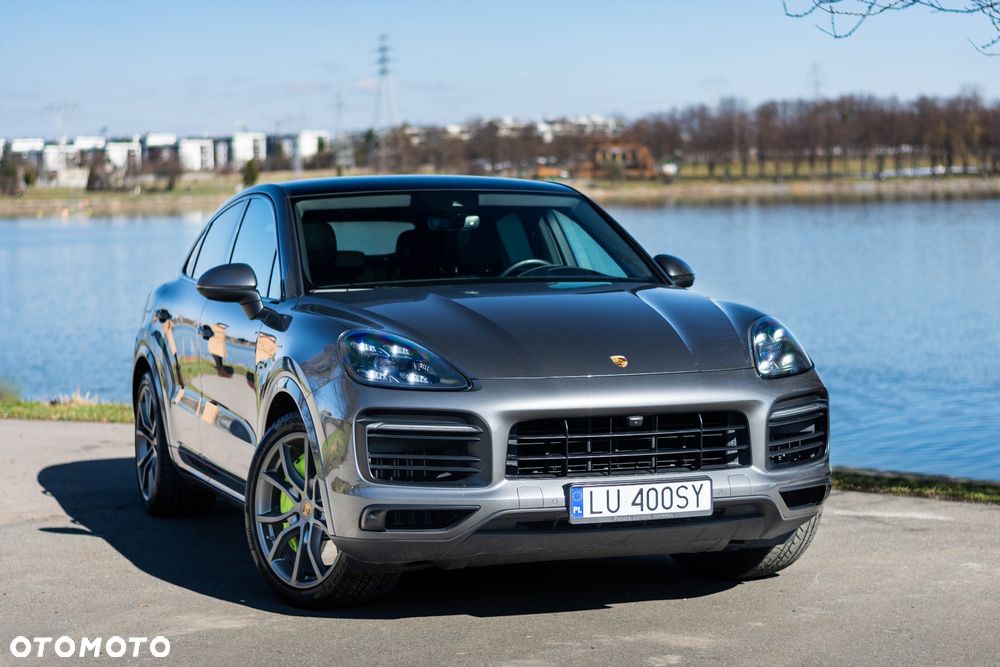 Porsche Cayenne Coupe E-Hybrid - 5