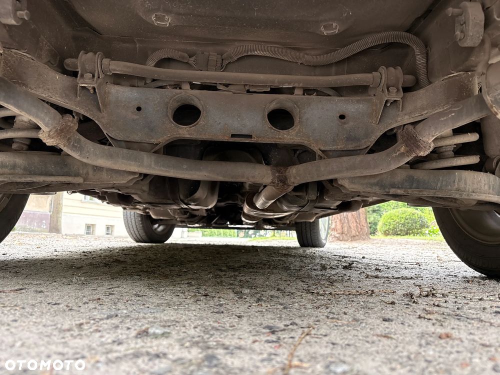 Chevrolet Captiva 2.2 2WD LS - 32