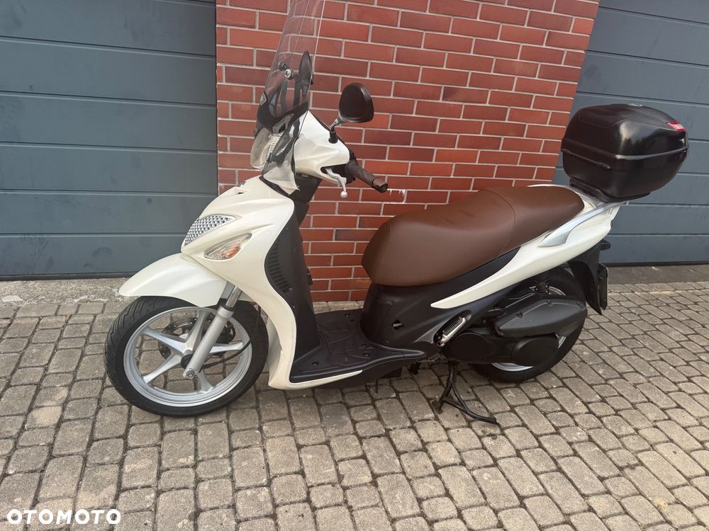 Suzuki Inny - 10