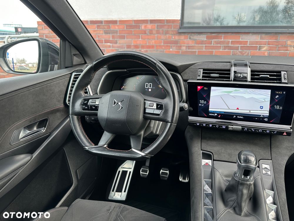 DS Automobiles DS 7 Crossback - 27