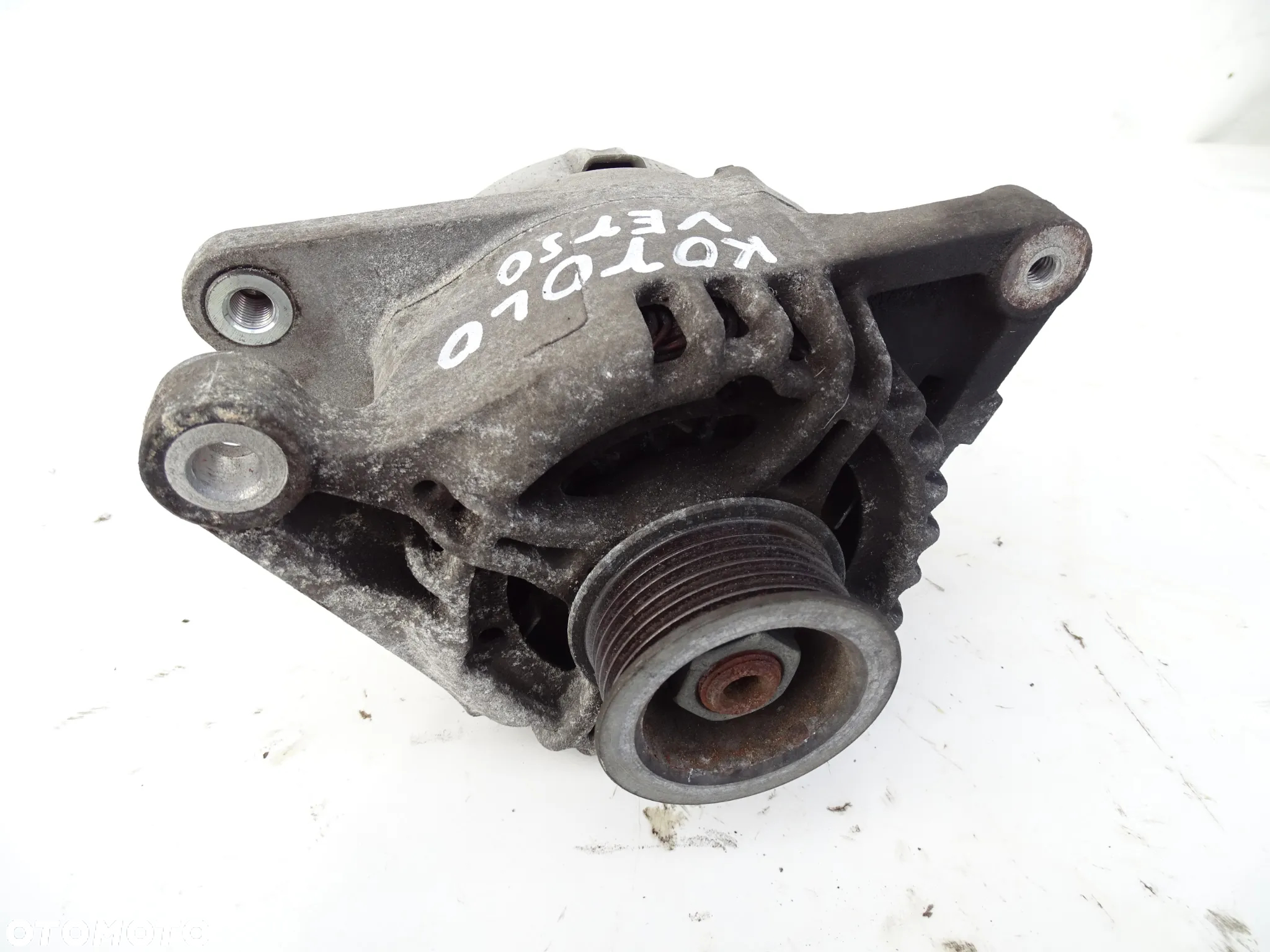 ALTERNATOR 27060-0D170 TOYOTA COROLLA VERSO II E12 1.8 VVTI F-VAT - 2