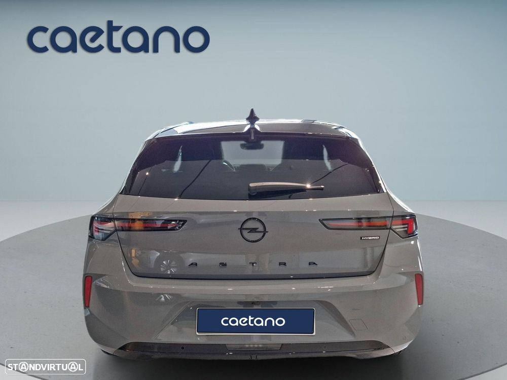 Opel Astra 1.6 T Hybrid Plug-In GS - 10