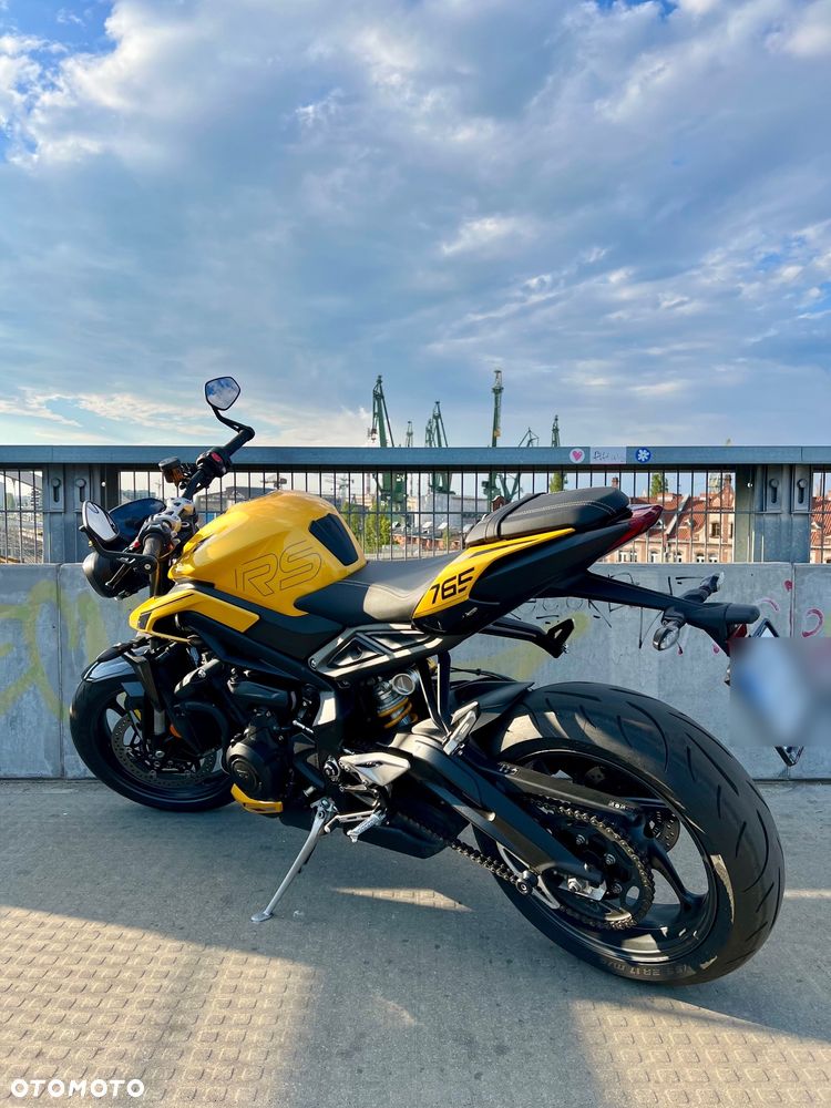 Triumph Street Triple - 5