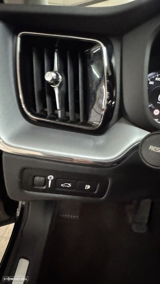 Volvo V60 2.0 T6 AWD TE Inscription - 27