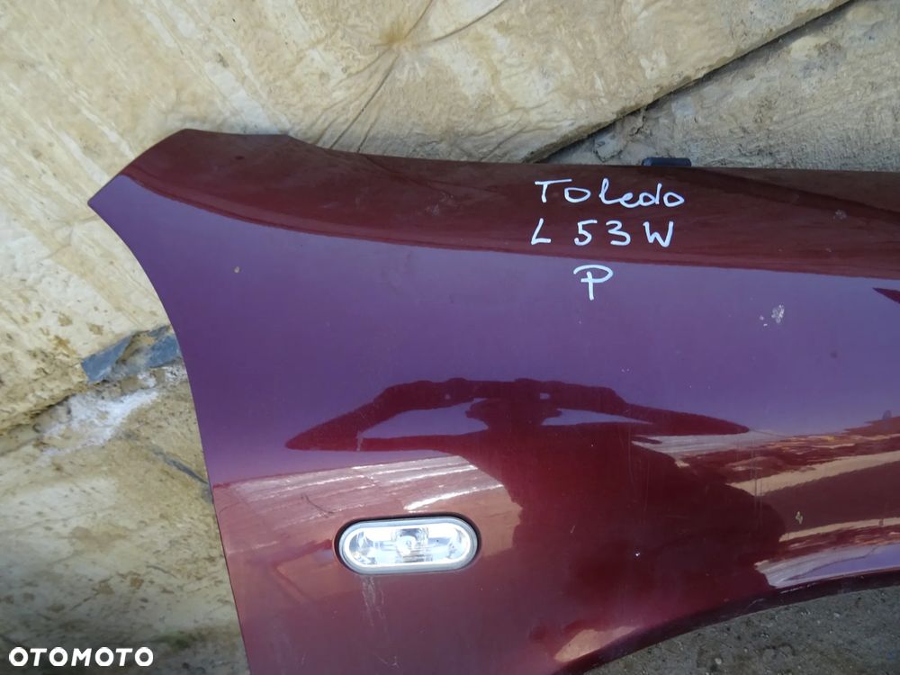 Błotnik prawy przód Seat Toledo II / Leon I LS3W - 2