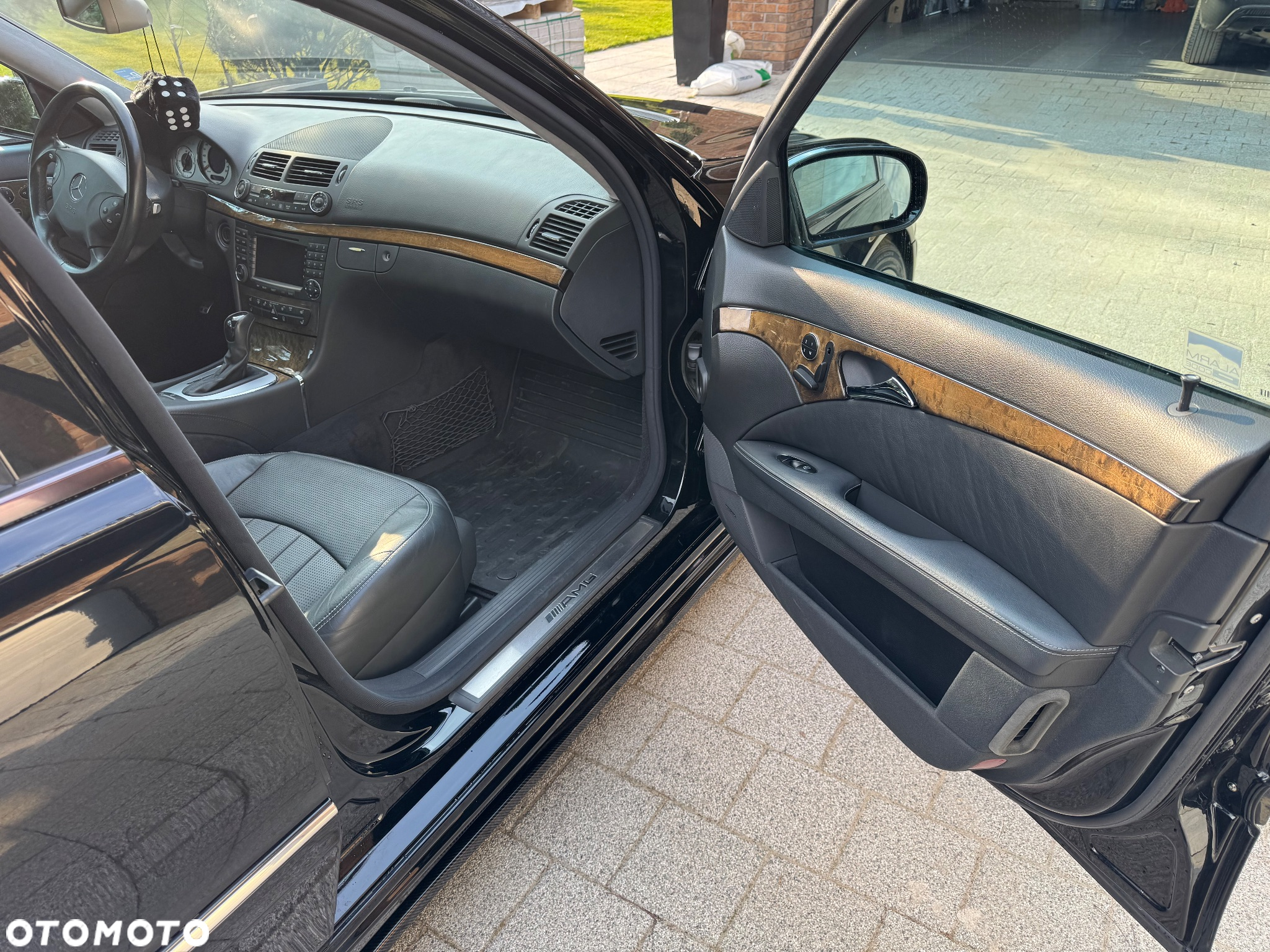 Mercedes-Benz Klasa E 55 AMG T Automatik - 15