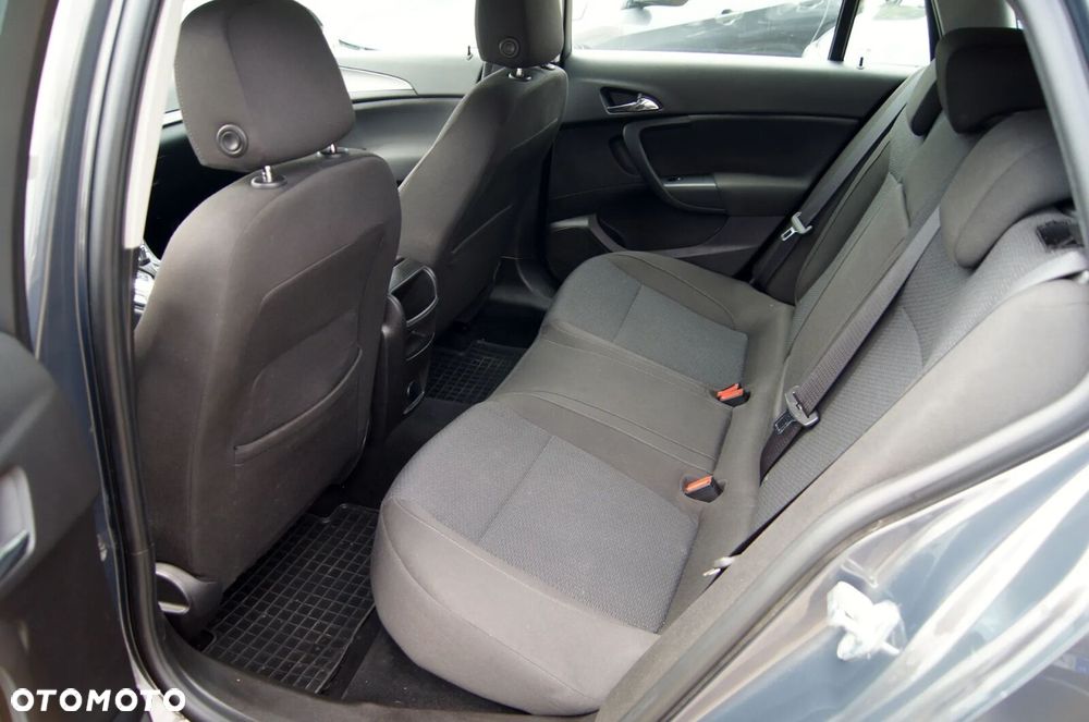 Opel Insignia 1.6 Automatik Business Edition - 10