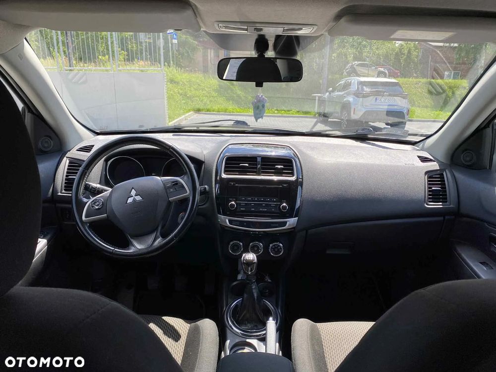 Mitsubishi ASX 1.8 DID Invite 4WD AS&G - 10