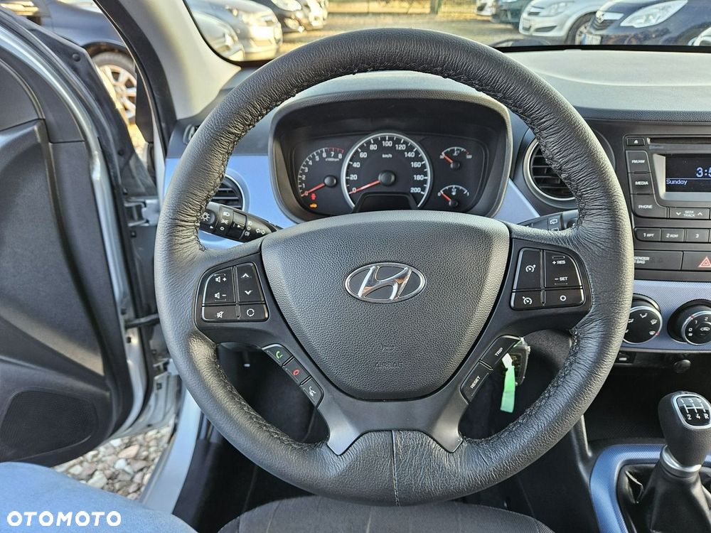 Hyundai i10 - 15