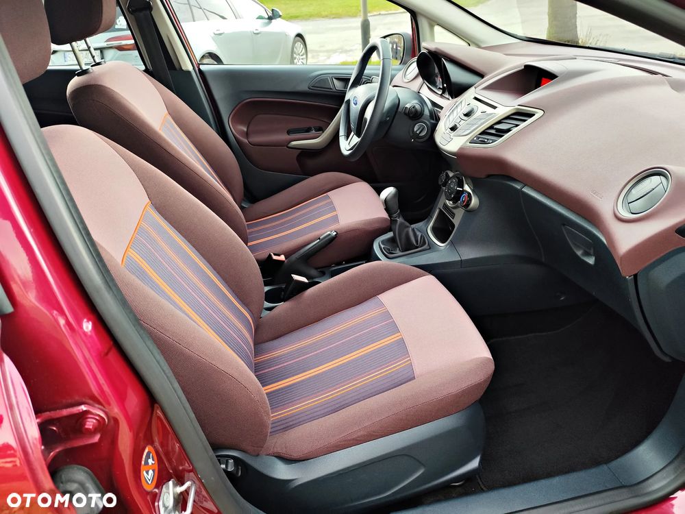 Ford Fiesta 1.25 Titanium - 8