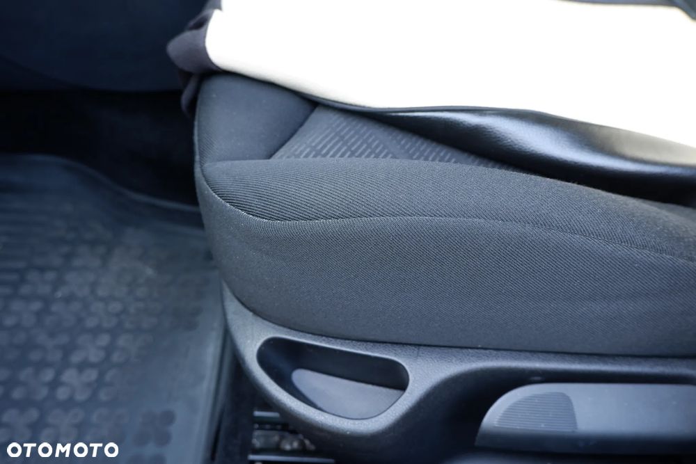 Peugeot 308 1.4 Trendy - 17
