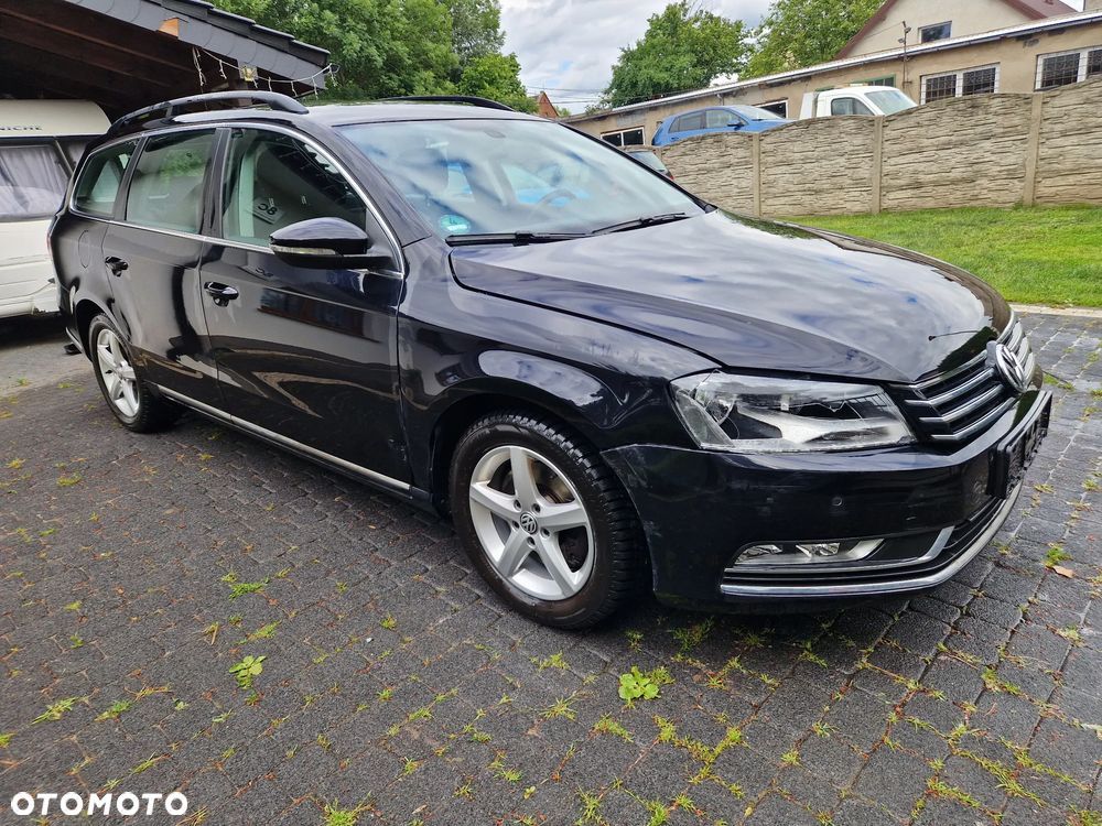 Volkswagen Passat Variant 2.0 Blue TDI SCR Comfortline - 2