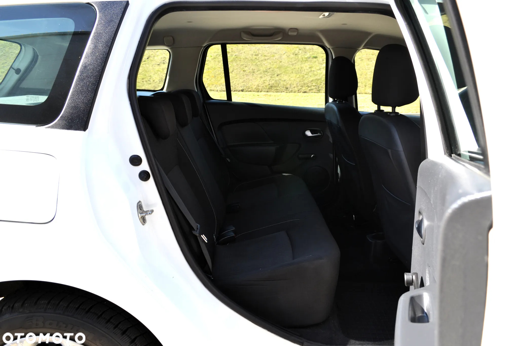 Dacia Logan MCV 1.5 Blue dCi Laureate - 12