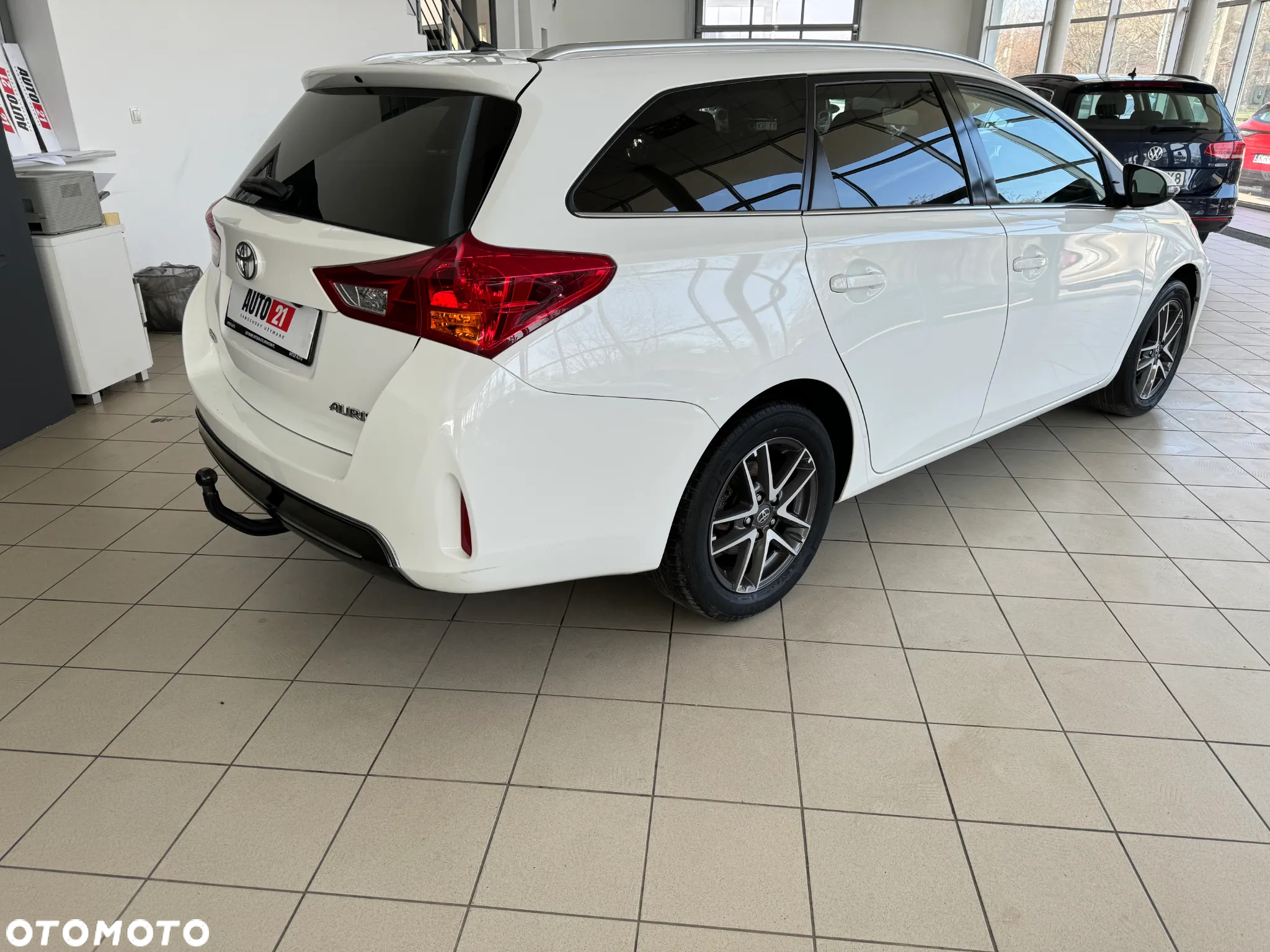 Toyota Auris 1.6 Valvematic Touring Sports Edition - 11