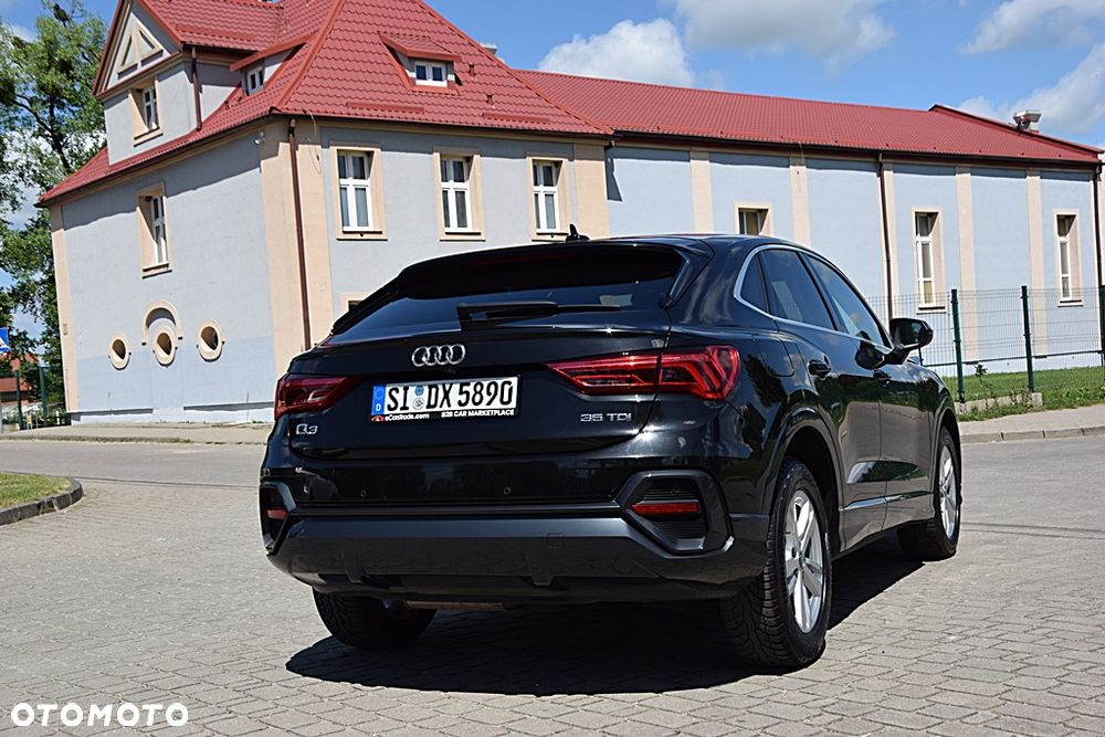 Audi Q3 Sportback - 4